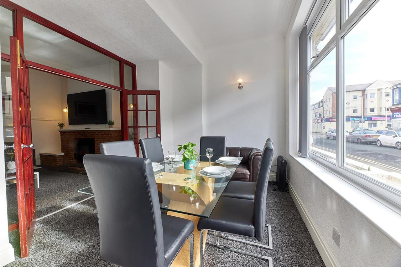 Pleasure Holiday Apartments Blackpool Ngoại thất bức ảnh