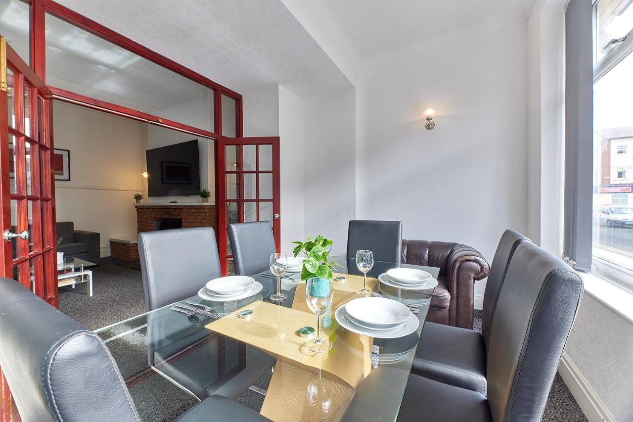Pleasure Holiday Apartments Blackpool Ngoại thất bức ảnh