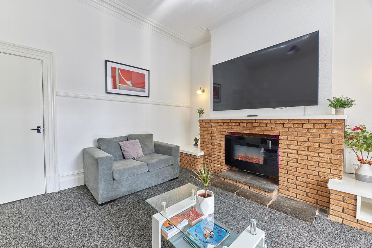 Pleasure Holiday Apartments Blackpool Ngoại thất bức ảnh
