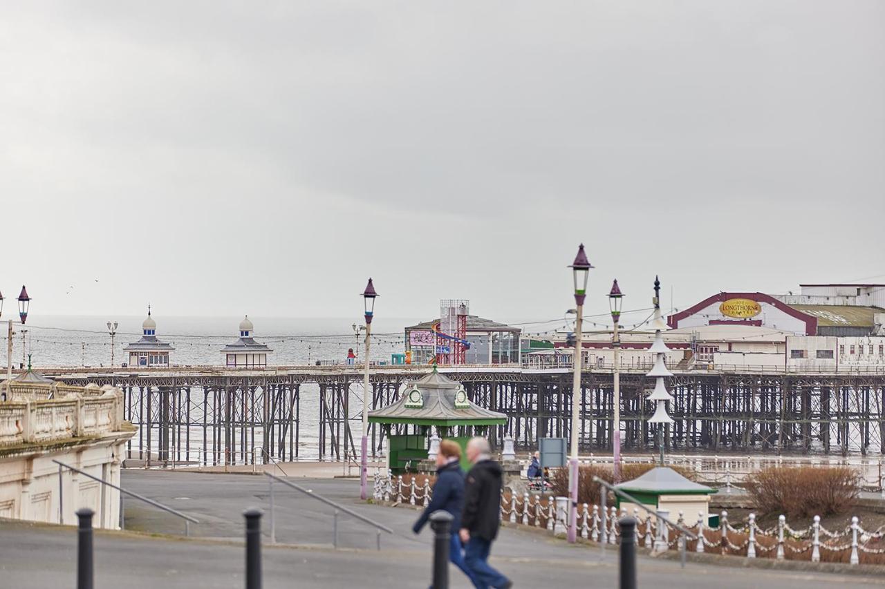 Pleasure Holiday Apartments Blackpool Ngoại thất bức ảnh